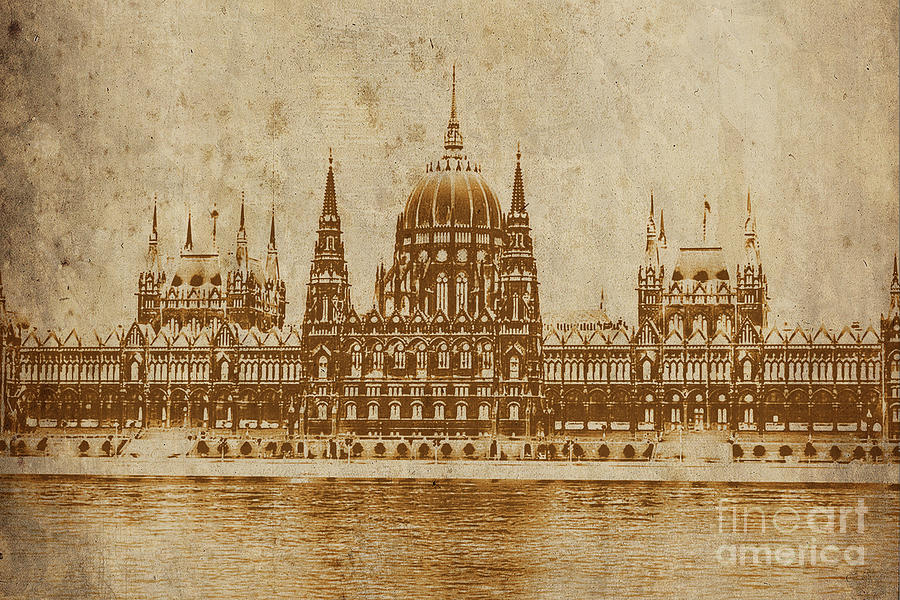 Hungarian Parliament Building Painting by Gull G