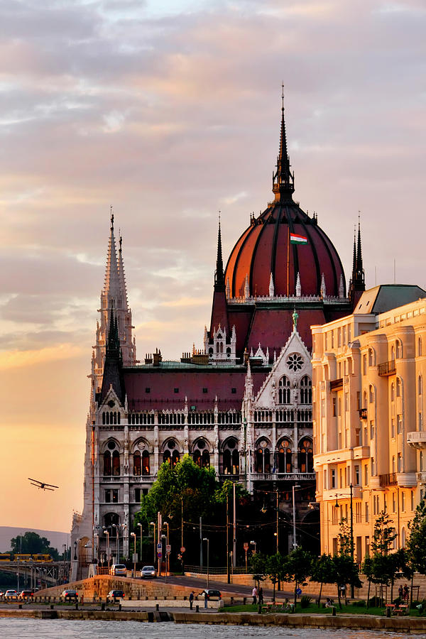 Hungarian Parliament Photograph by KG Thienemann