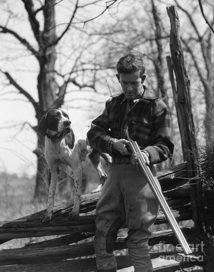 Hunter Loading Shotgun, C.1930s Photograph by H. Armstrong Roberts/ClassicStock