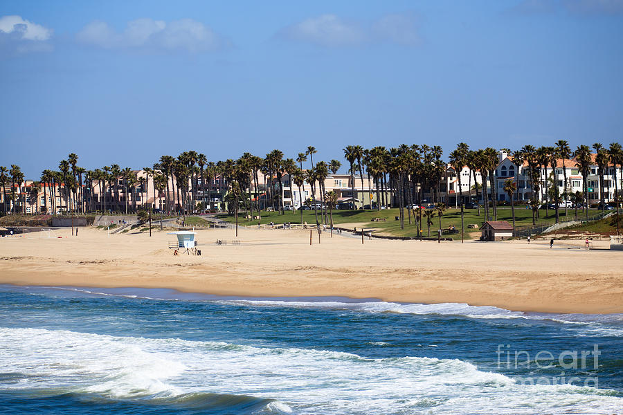 Huntington Beach California Photograph by Paul Velgos