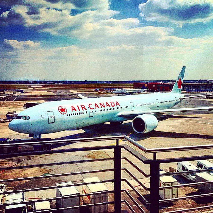 Airplane Photograph - I Simply Love The Air Canada Boeing by Steffen Hager