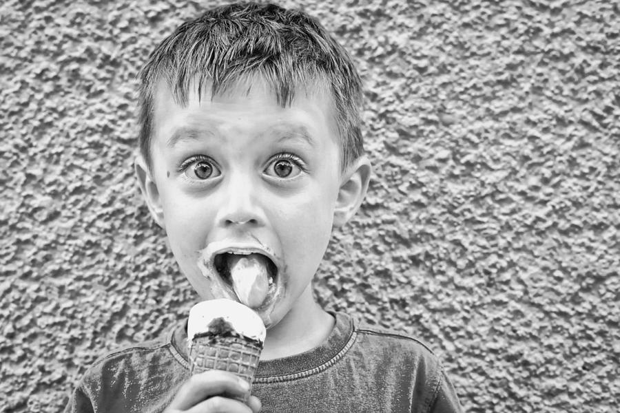 Black And White Photograph - Ice cream by Tom Gowanlock