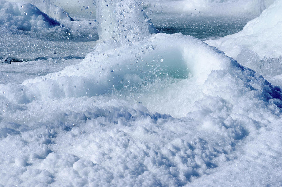 Ice Geyser Photograph by John Diebolt - Fine Art America