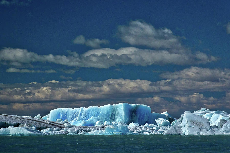Iceberg in Viedma Lake - Patagonia Photograph by Stuart Litoff