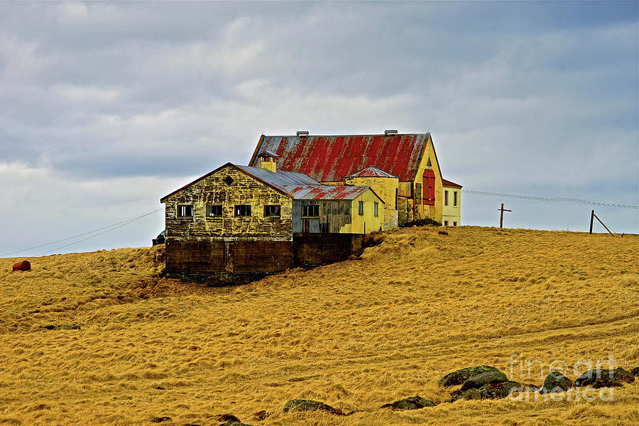 Iceland Farmhouse  Photograph by Michael Cinnamond