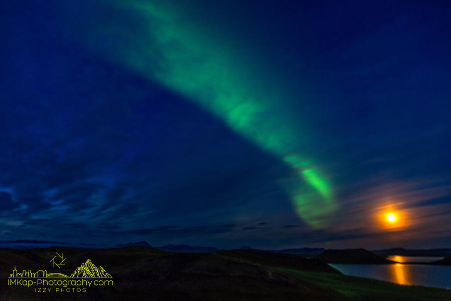 Iceland Northern Lights Photograph by Izet Kapetanovic