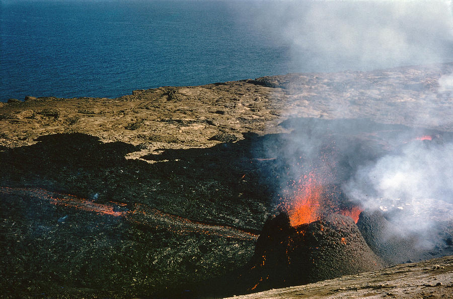 Iceland: Surtsey, 1966 Photograph by Granger