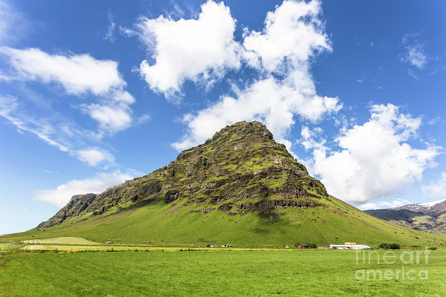 Icelandic landscape Photograph by Didier Marti