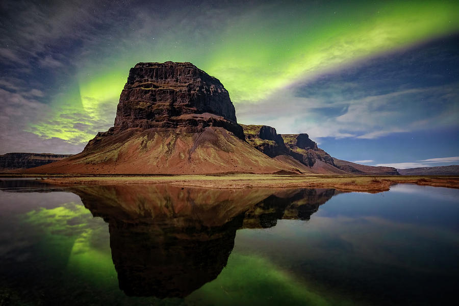 Icelanding Aurora Photograph by Andres Leon