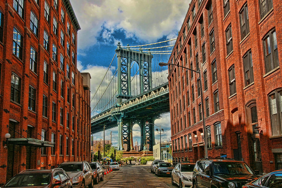 Iconic Dumbo View Photograph by Allen Beatty