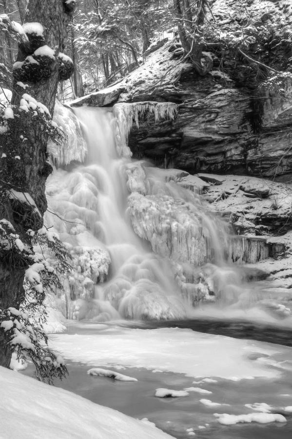 Icy Sheldon Reynolds Falls Photograph by Lori Deiter