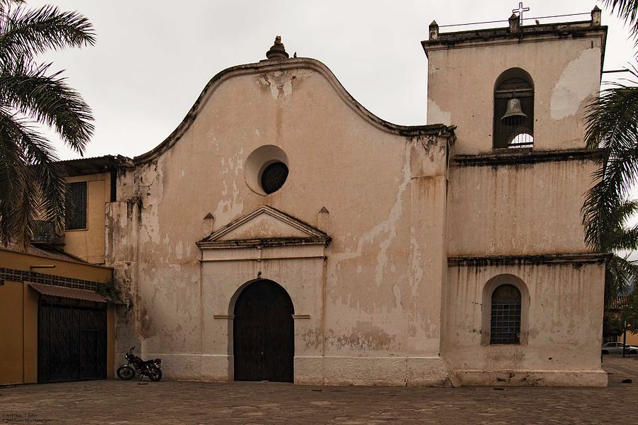 Iglesia De La Merced - 1 Photograph by Hany J