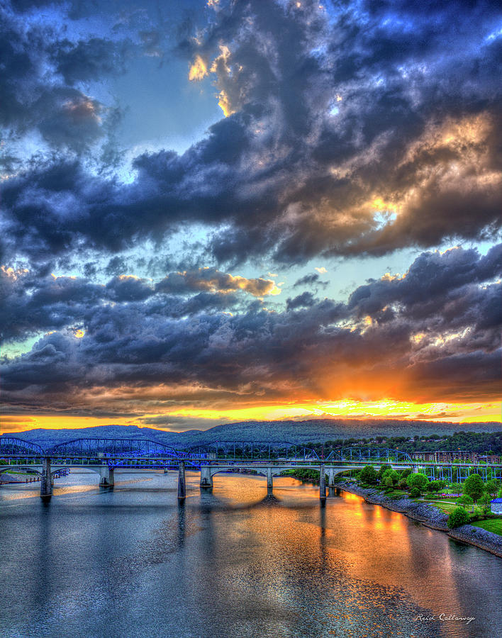 Ill Be Back Chattanooga Bridge Sunset Art Photograph by Reid Callaway