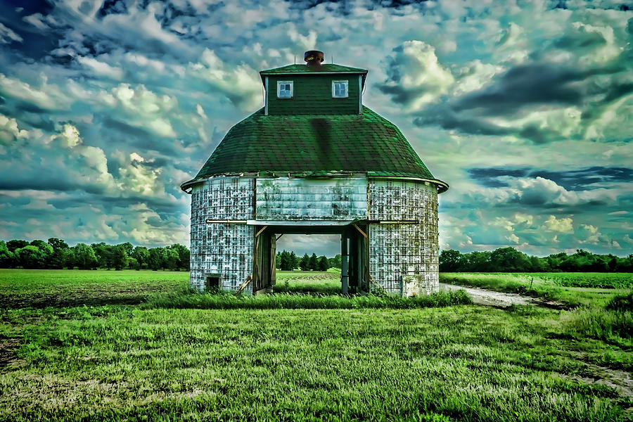 Illinois farm scene  Photograph by Sven Brogren