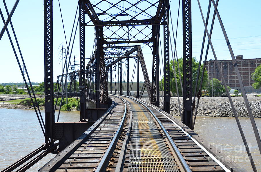 Illinois Spans Photograph by Tammy Mutka - Fine Art America