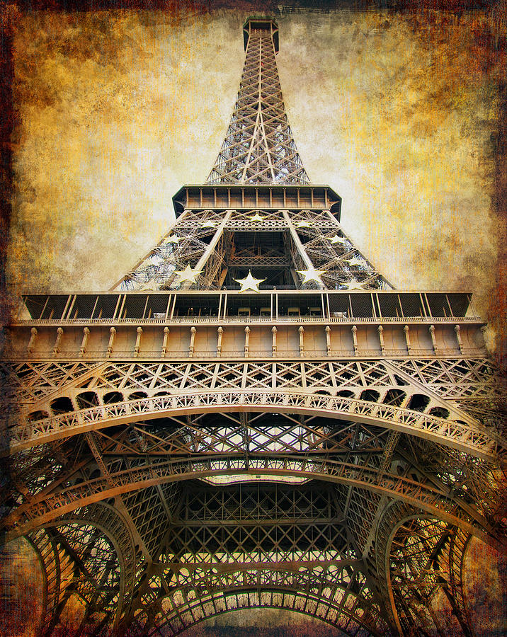 Image of the Eiffel Tower Digital Art by Art Deco