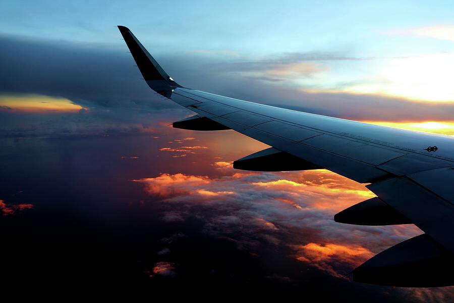 In Flight Sunset Photograph by Robert Wilder Jr