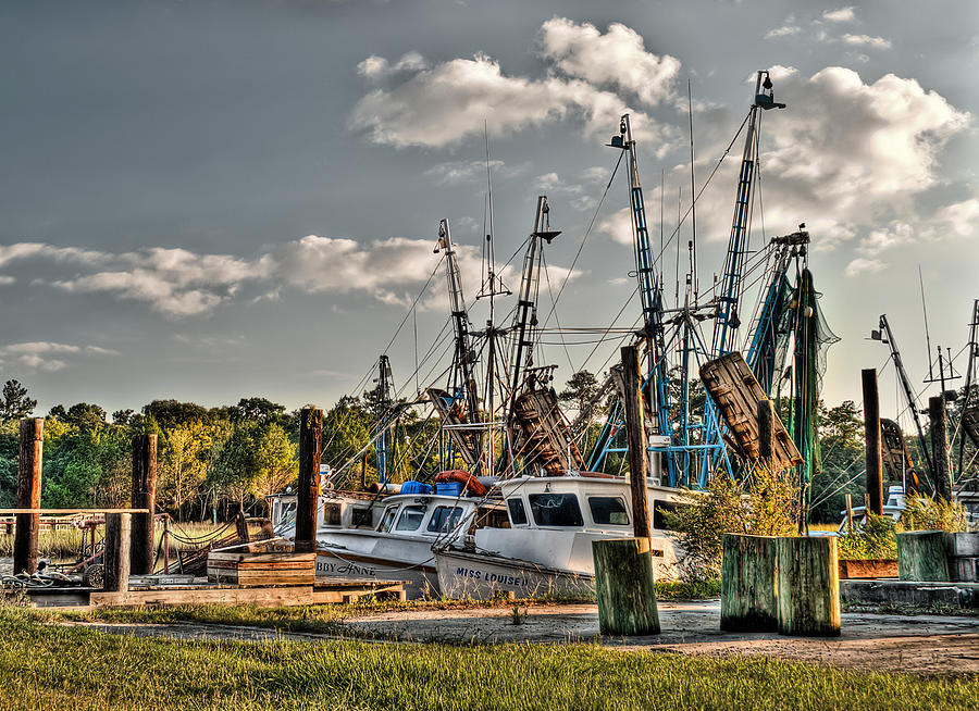Boat Photograph - In for the Day by Andrew Crispi