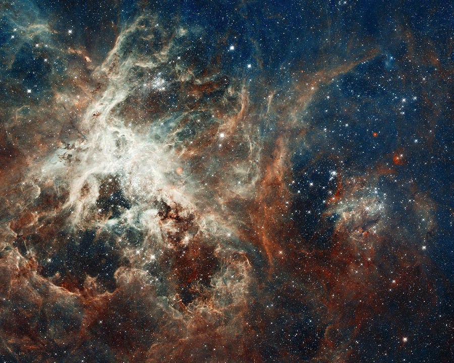 In the Heart of the Tarantula Nebula Photograph by Mark Kiver