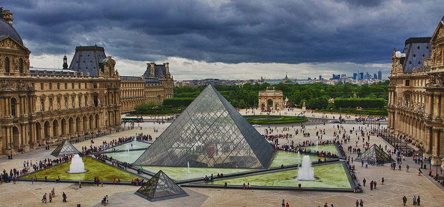 In the Mood for Louvre Photograph by Jason Wolters