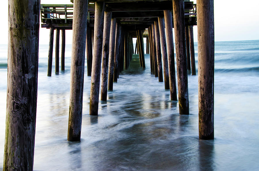 Incoming Tide - 32nd Street Pier Avalon Photograph by Bill Cannon