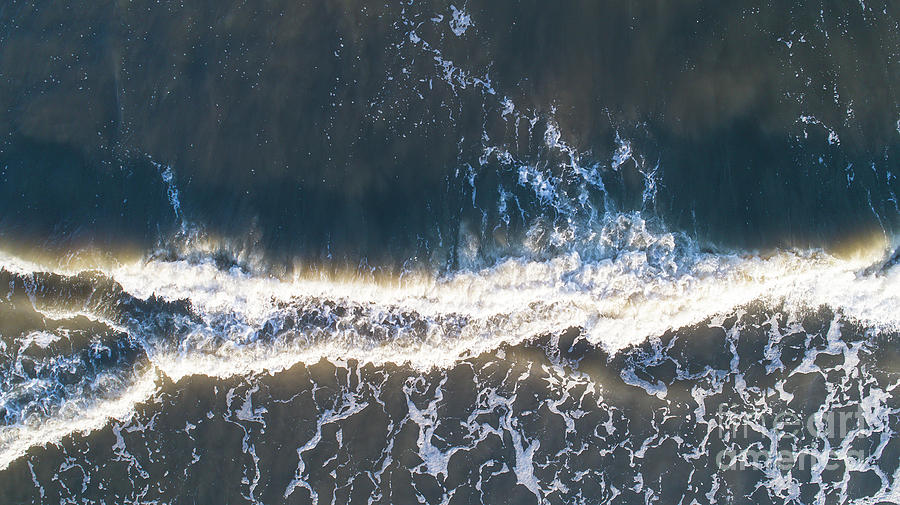 Incoming Wave Photograph by Richard Amble