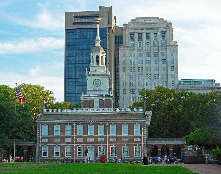 Independence Hall - Philadelphia Photograph by Emmy Vickers
