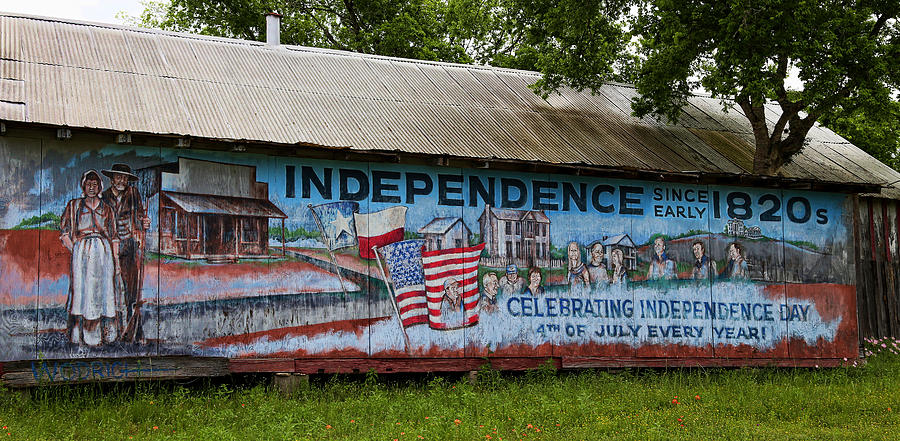 Independence Photograph by Judy Vincent