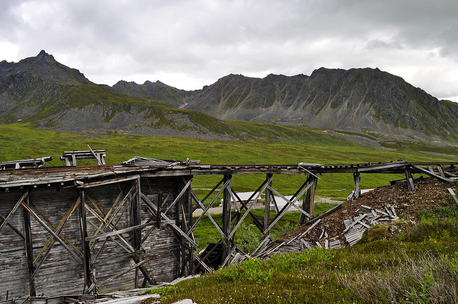 Independence Mine State Historical Park Photograph by Cathy Mahnke