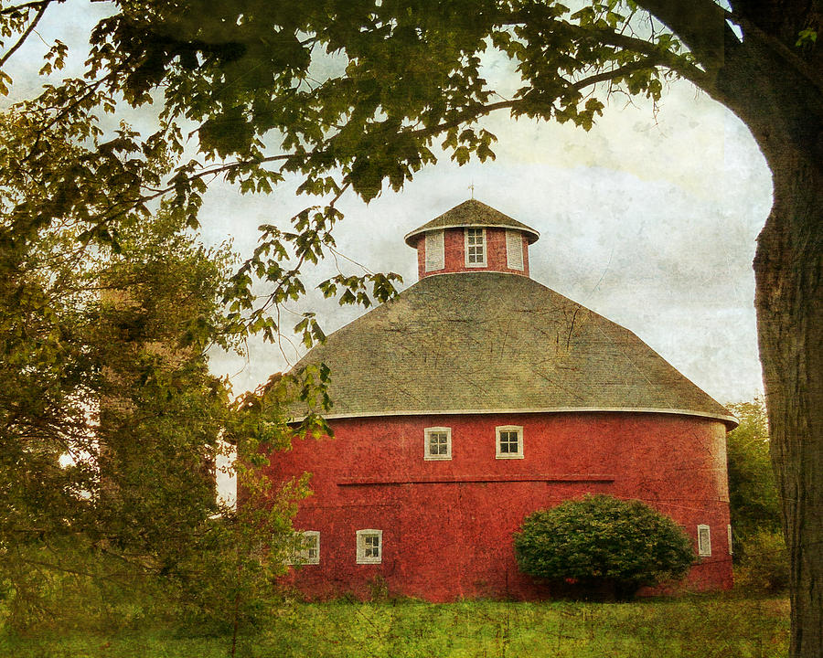 Indiana Round Barn Photograph by Karen Castillo