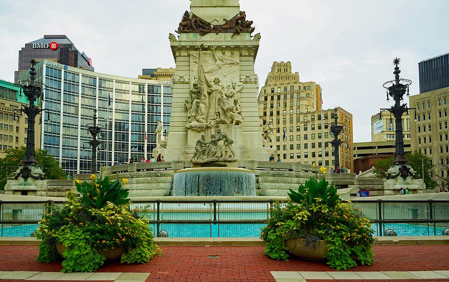 Indianapolis Soldiers and Sailors Monument Photograph by Mountain Dreams