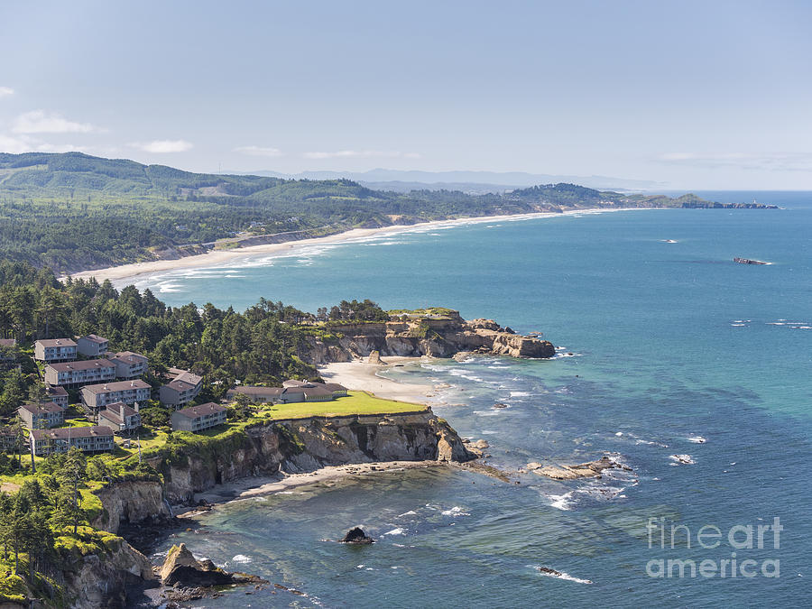 Inn at Otter Crest to Yaquina Head, Oregon Photograph by Ken Brown