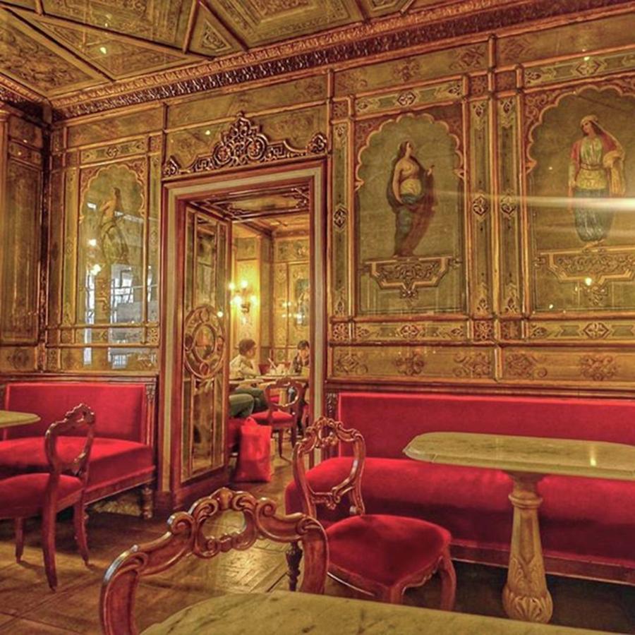 Hdr Photograph - Inside Caffe Florian

#italy🇮🇹 by June Flyday