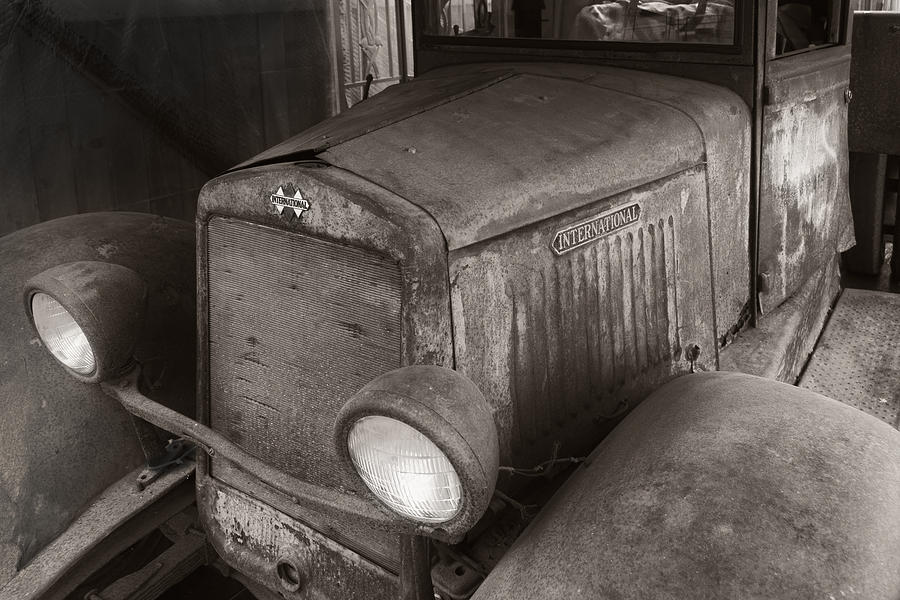 Truck Photograph - International Rust by Bob Stevens