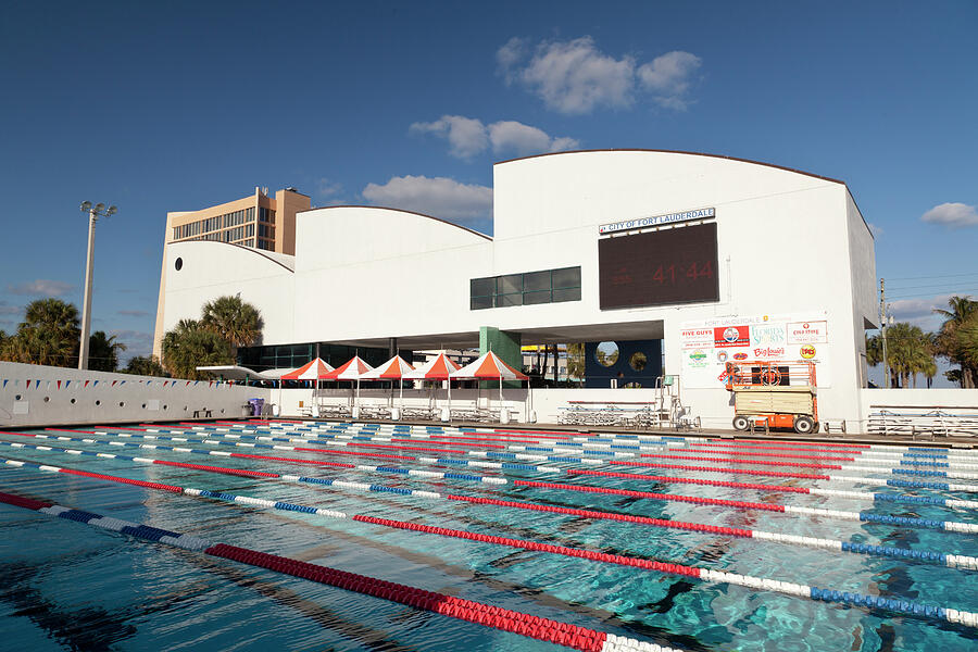 International Swimming Hall of Fame Pool 1 Photograph by David Smith