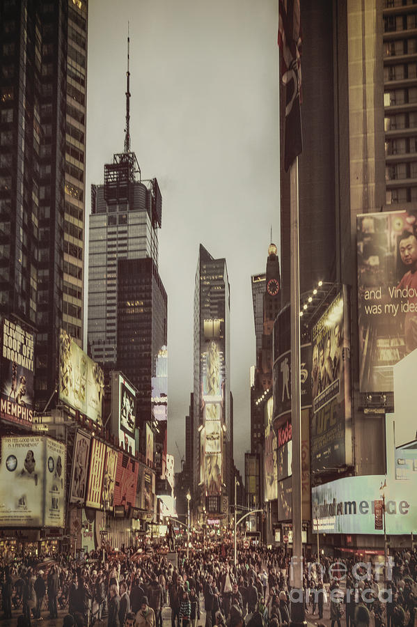 Times Square Photograph - Into A Sea Of Souls by Evelina Kremsdorf