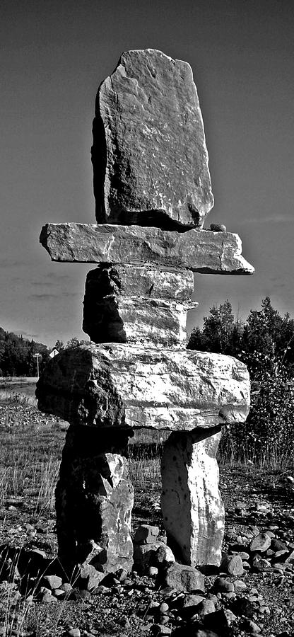 Black And White Photograph - Inukshuk by Juergen Weiss