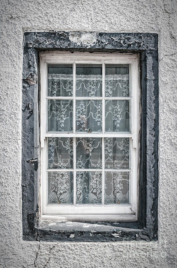 Inveraray Window Photograph by Antony McAulay