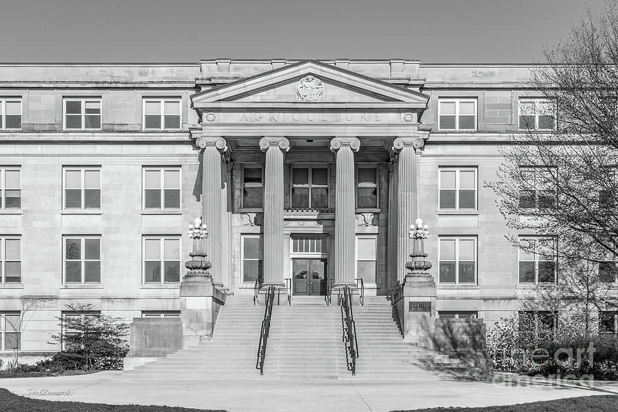 Iowa State University Curtiss Hall Photograph by University Icons