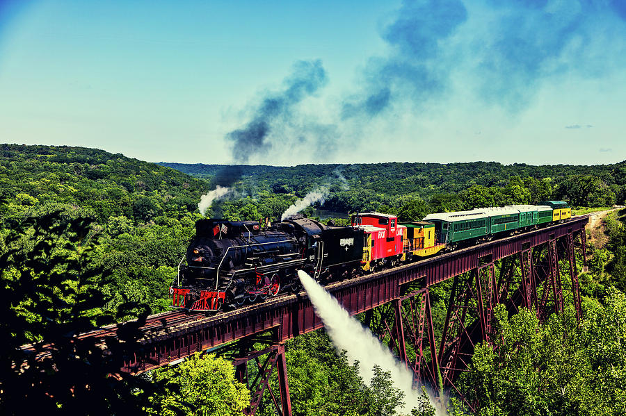 Iowas Boone And Scenic Valley Railroad Photograph by Mountain Dreams
