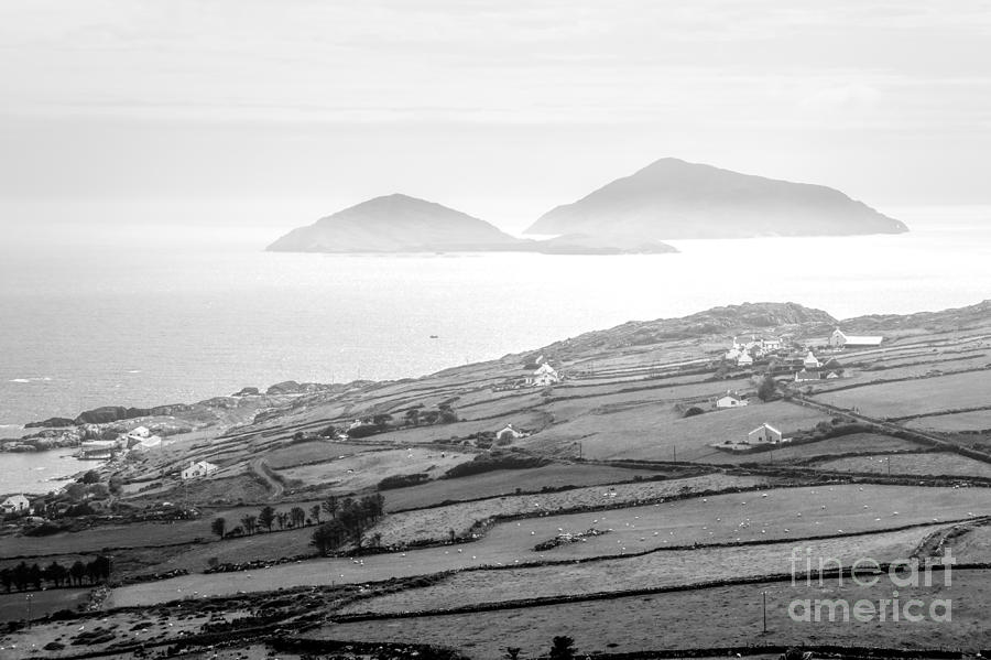 Irelands Islands Photograph by Daniel Heine