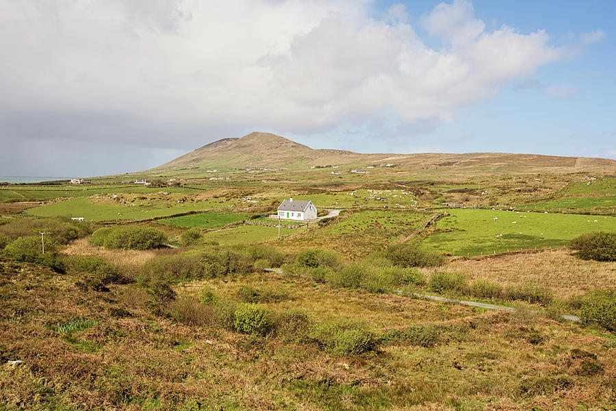 Irish Countryside Cottage Photograph by Scott Pellegrin