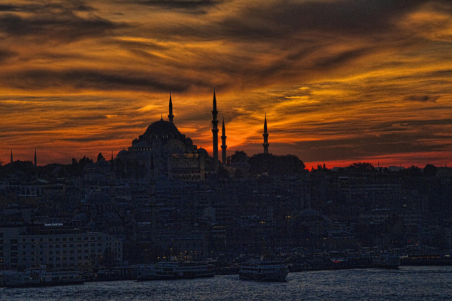 Sunset Photograph - Istanbul Sunset - A Call to Prayer by David Smith