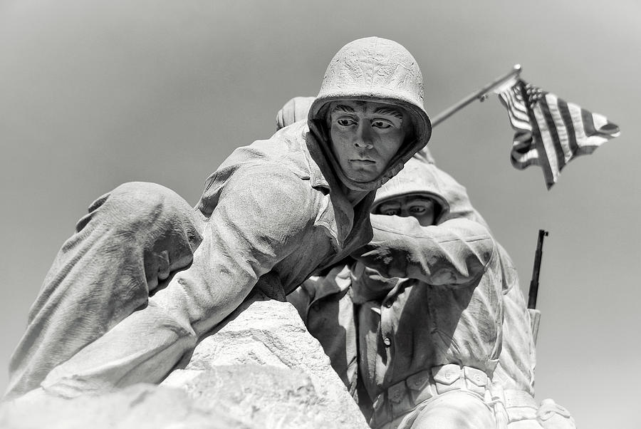 Iwo Jima Memorial Photograph by Art Cole