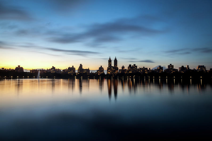 Jacqueline Kennedy Onassis Reservoir and West Side Buildings 1 ...