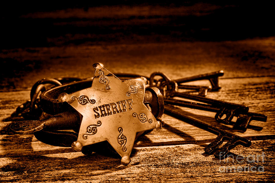 Слова новый шериф. Значок шерифа дикий Запад. Звезда шерифа. Жетон шерифа. Нашивка звезда шерифа.