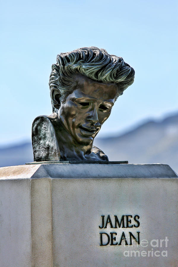 James Dean Los Angeles  Photograph by Chuck Kuhn