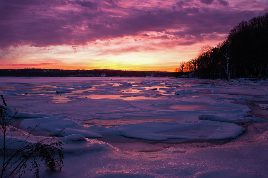 January Dawn at Esopus Meadows I Photograph by Jeff Severson