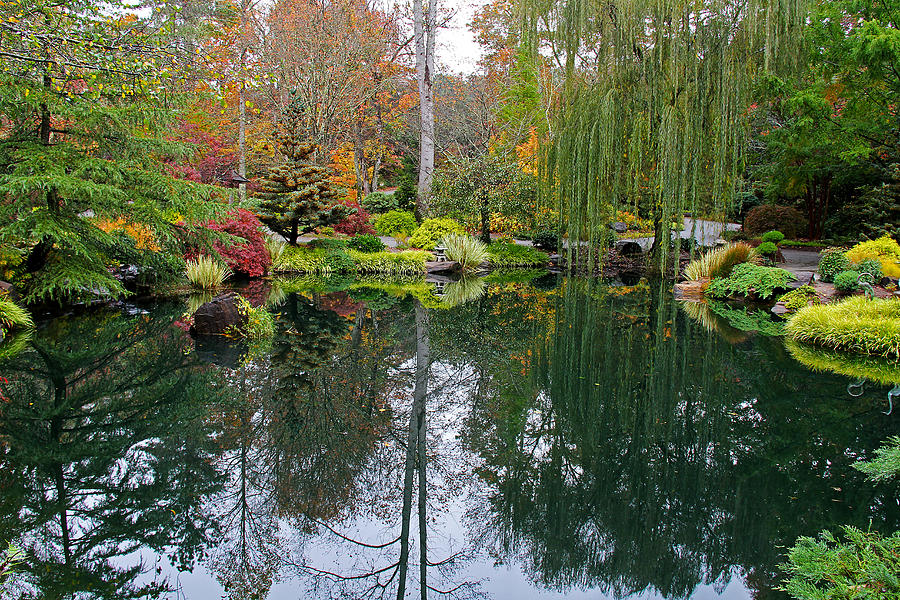 Japanese Gardens 11 Photograph by Richard Krebs
