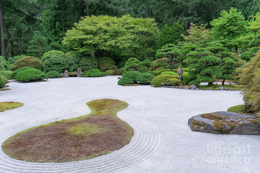 Japanese Zen Rock Garden at Portland Japanese Garden Portland Oregon ...